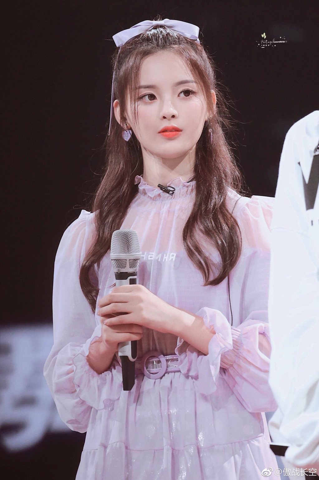 Dương Siêu Việt - “Mỹ Nhân Khóc Nhè” của làng giải trí Hoa Ngữ 4 duong sieu viet 3